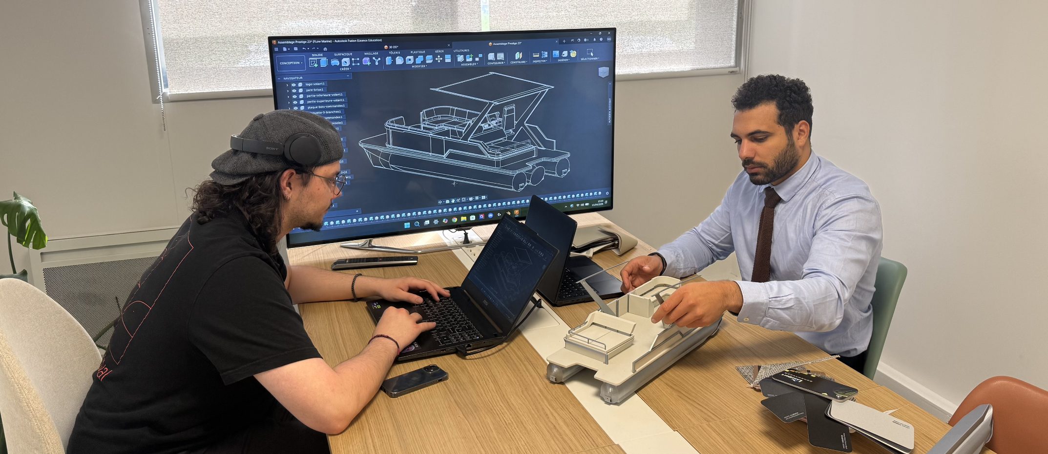 pontoon boat sur-mesure
