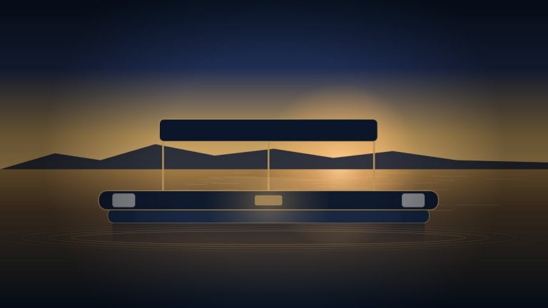 Aménagement pontoon boat haut de gamme — intérieur d'un Lounge Cruise au coucher de soleil méditerranéen